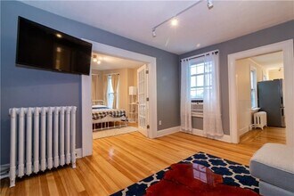 21 School St in Newport, RI - Building Photo - Building Photo