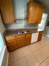 2530 Liberty, Unit #3 in Beaumont, TX - Building Photo - Building Photo