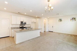 27351 Bella Ln in Murrieta, CA - Building Photo - Building Photo