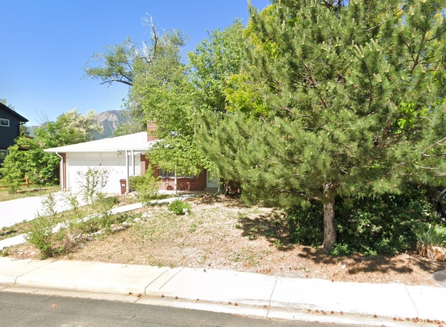 223 Seminole Dr in Boulder, CO - Building Photo - Building Photo