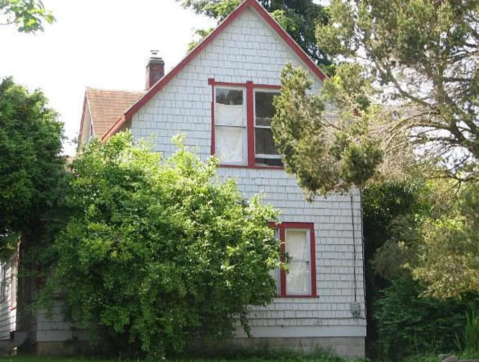 1341 Grant St in Bellingham, WA - Building Photo