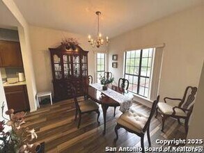 11839 Parliament Dr in San Antonio, TX - Foto de edificio - Building Photo