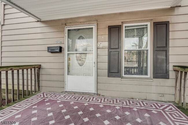 155 Main St in Newton, NJ - Building Photo - Building Photo