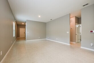 2632 Island Walk Dr in Deltona, FL - Building Photo - Building Photo