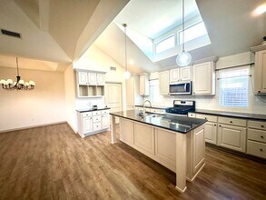 7907 Avenue O in Lubbock, TX - Building Photo - Building Photo