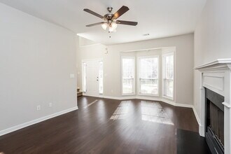 5175 Yellow Pine Dr in Mcdonough, GA - Building Photo - Building Photo