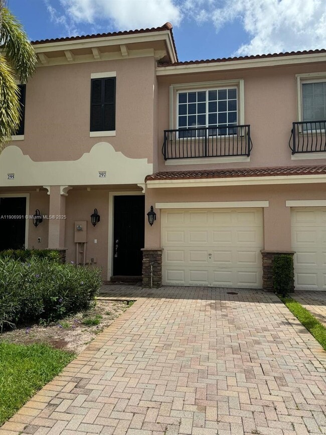 property at 297 Las Brisas Cir