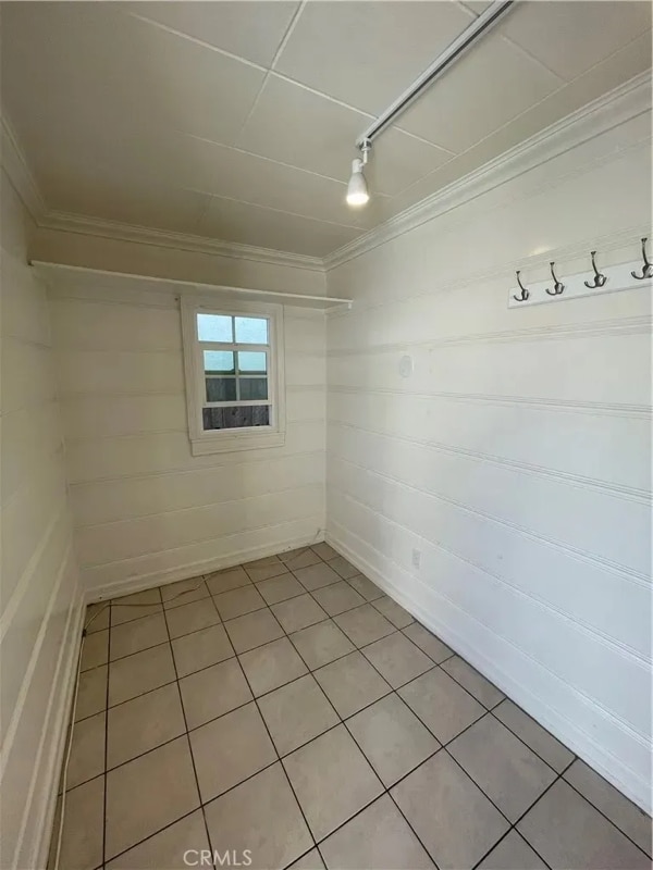 303 34th St in Newport Beach, CA - Foto de edificio - Building Photo