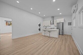 8625 Cedarbrook Dr in Charlotte, NC - Building Photo - Building Photo