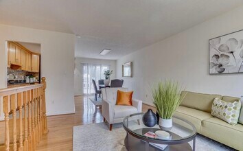 2801 Reign St in Herndon, VA - Building Photo - Building Photo