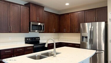 47 Castro Ct in Saint Johns, FL - Foto de edificio - Building Photo