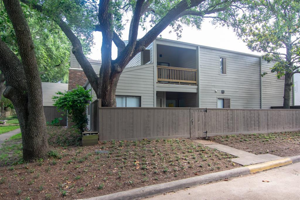 1546 Prairie Grove Dr in Houston, TX - Building Photo