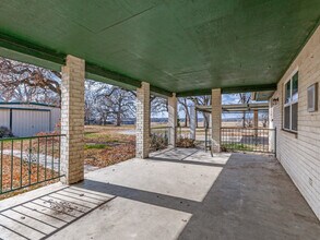 7335 Reed Rd in Azle, TX - Building Photo - Building Photo