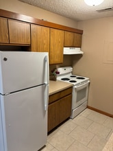 5010 Emerald Dr, Unit 03 in Lincoln, NE - Building Photo - Building Photo
