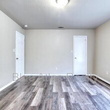 402 Kings Way Dr in Mansfield, TX - Building Photo - Building Photo