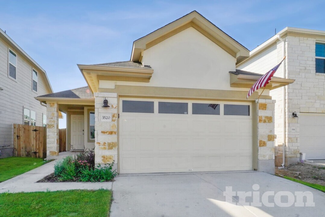 3520 Catlett Crk Rd in Georgetown, TX - Building Photo