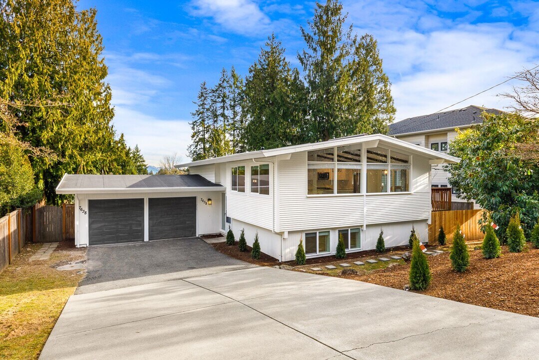 7638 139th Pl NE in Redmond, WA - Building Photo