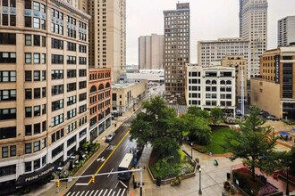 1212 Griswold St in Detroit, MI - Foto de edificio - Building Photo