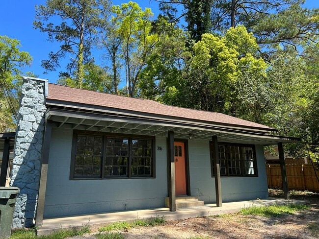 property at 316 Myrtle Dr