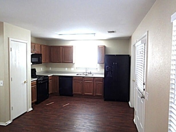 13801 Briarcreek Loop in Manor, TX - Building Photo - Building Photo