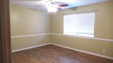 25 Hwy 87 in Comfort, TX - Building Photo - Building Photo
