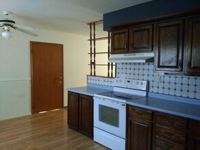 1119 Hillside Dr in Bettendorf, IA - Building Photo - Building Photo