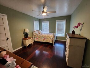 22 Laurel Ave in McAllen, TX - Building Photo - Building Photo