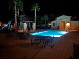 520 Calle Vibrante in Palm Desert, CA - Building Photo