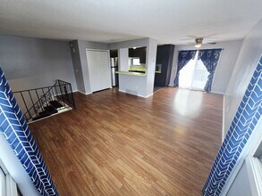 8425 Brunswick Ave N in Minneapolis, MN - Building Photo - Building Photo