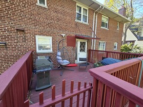 552 Manor Ridge Rd in Pelham, NY - Building Photo - Building Photo