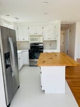 1122 Nantasket Ave in Hull, MA - Building Photo - Building Photo