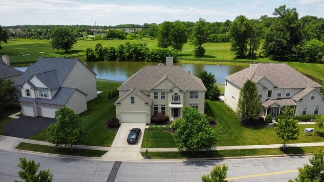 property at 7704 Gateway Ln