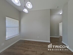 7814 Longbow Ln in Arlington, TX - Building Photo - Building Photo