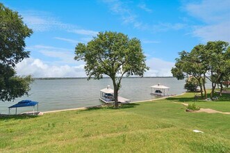 6214 Lincolnshire Ln in Rockwall, TX - Building Photo - Building Photo