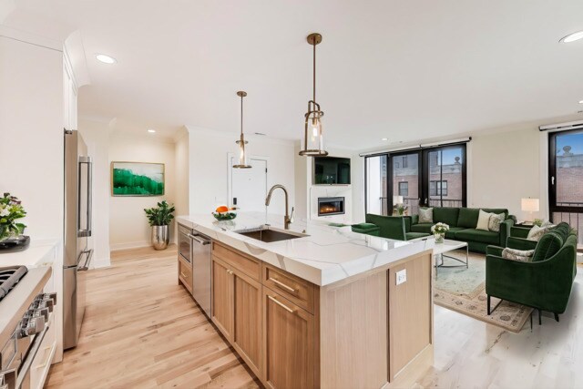 5019 N Lincoln Ave, Unit 3S in Chicago, IL - Foto de edificio