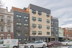 1353 Purdy St in Bronx, NY - Building Photo