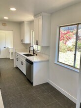 2361 Deerpark Dr in San Diego, CA - Building Photo - Building Photo