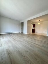 12715 S La Crosse Ave, Unit 301 in Alsip, IL - Foto de edificio - Building Photo