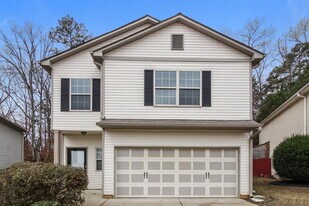121 Bethany Manor Dr in Ball Ground, GA - Building Photo
