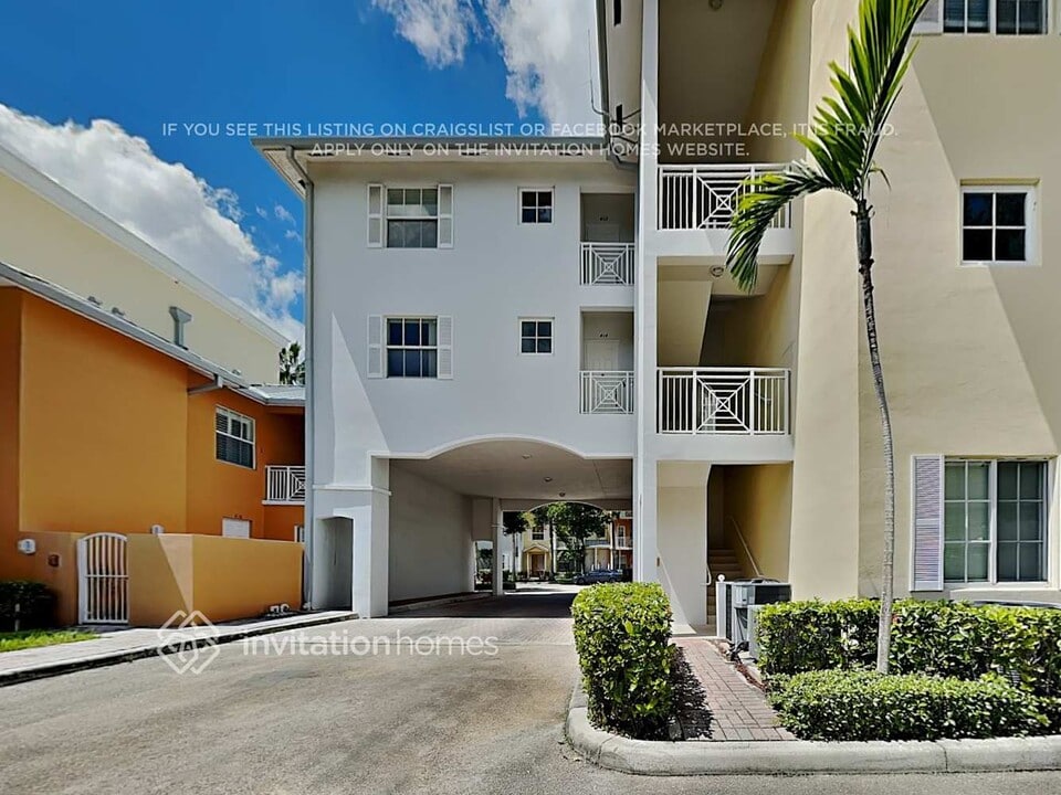 414 Olssen Ave in Fort Lauderdale, FL - Foto de edificio