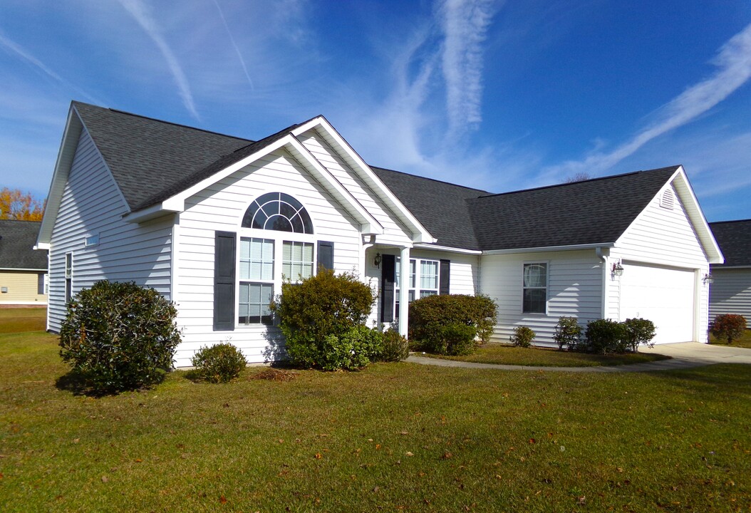 118 Sellhorn Blvd in New Bern, NC - Building Photo