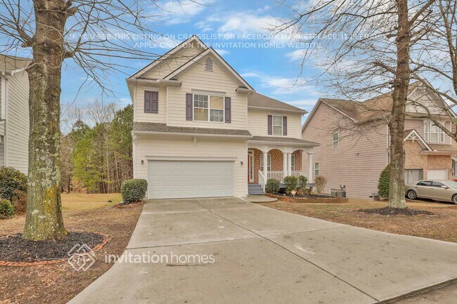 8960 Crest View Cir in Union City, GA - Building Photo - Building Photo