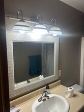 1801 Lynnette Ct in Eau Claire, WI - Foto de edificio - Building Photo