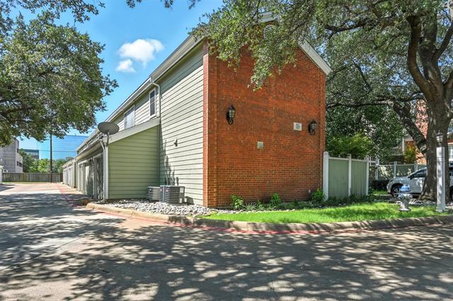 6220 Bentwood Trail in Dallas, TX - Building Photo - Building Photo
