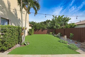 15480 SW 119th Terrace in Miami, FL - Building Photo - Building Photo