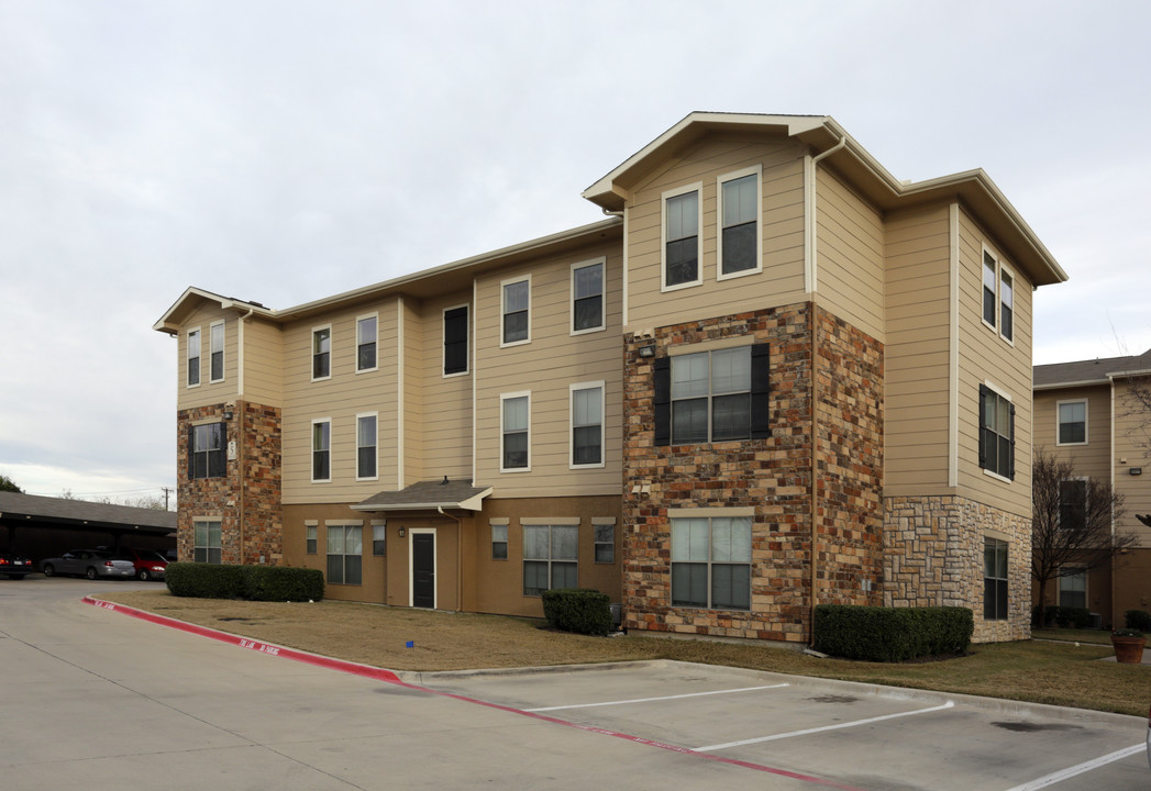 Evergreen at Rockwall in Rockwall, TX - Building Photo