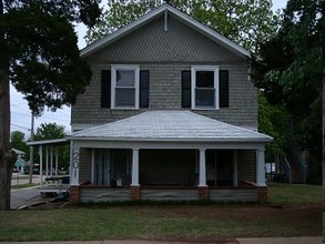 Maple 500 Apartments in Stillwater, OK - Building Photo - Building Photo