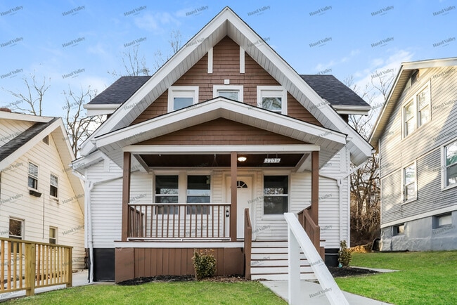 property at 1709 Wyoming Ave