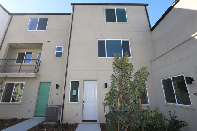property at 5202 Sunset Wave Dr