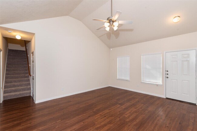 12447 Dona Lane in Houston, TX - Building Photo - Building Photo